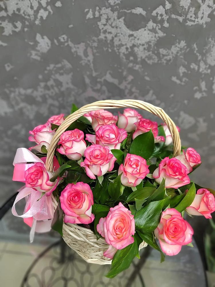Цветочная композиция из Розы в корзине в Раздолье