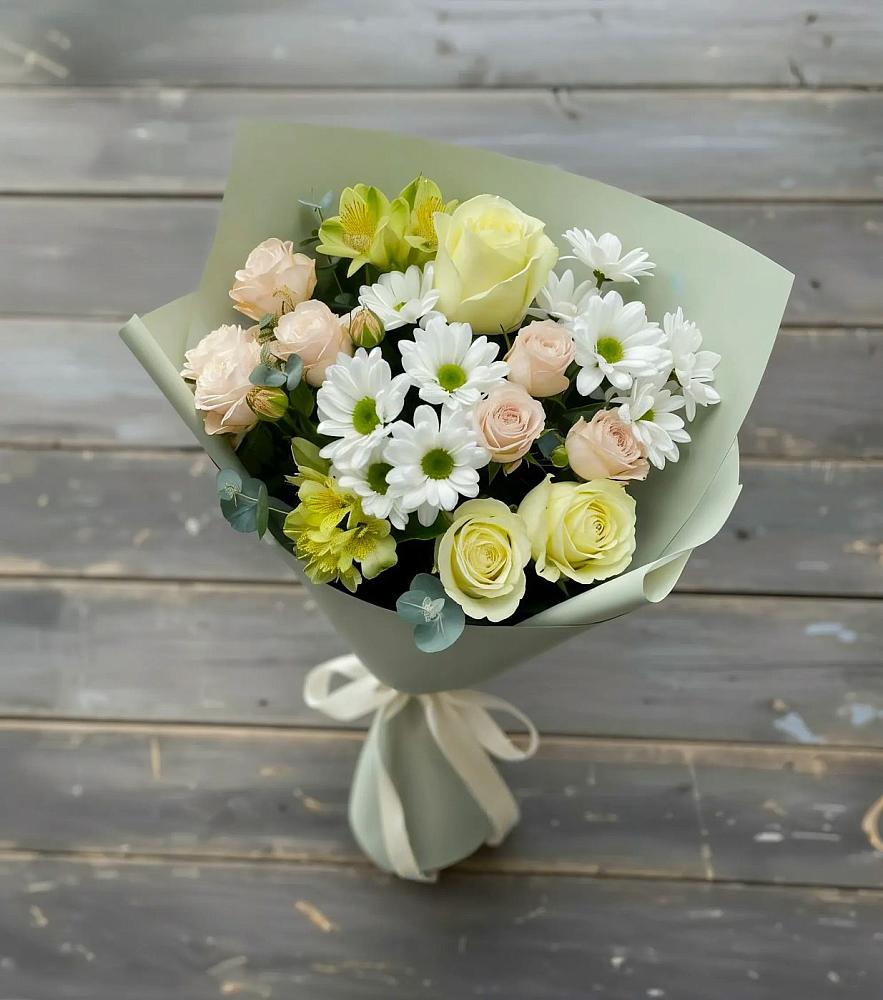 Букет цветов из: Альстромерии, Розы и Хризантемы в Раздолье