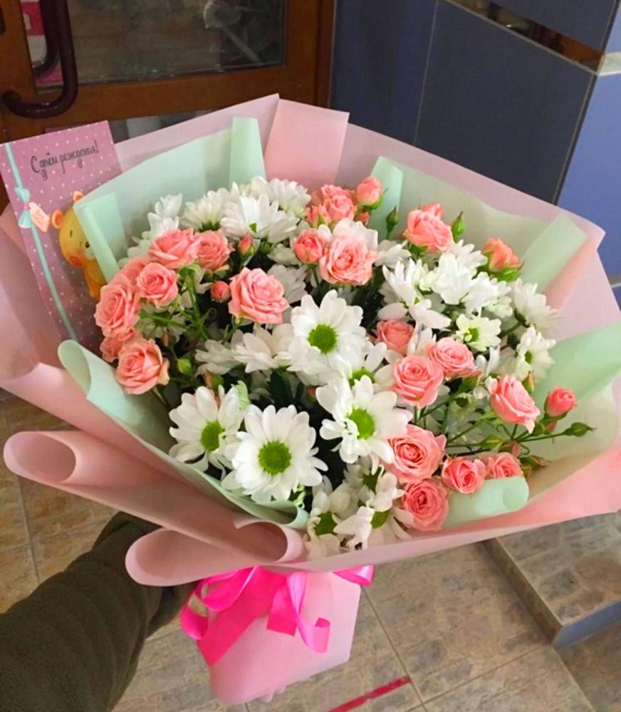 Букет цветов из: Розы и Хризантемы в Раздолье