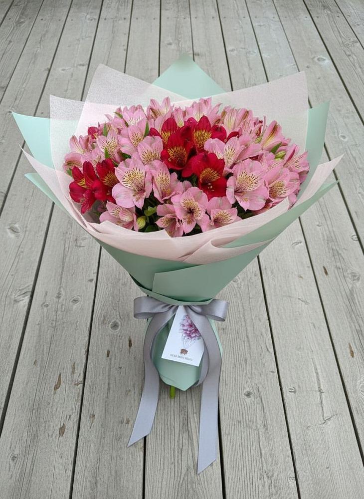 Букет цветов из: Альстромерии в Раздолье