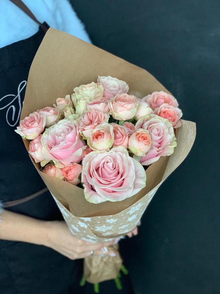 Букет цветов из: Хризантемы и Розы в Раздолье