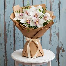 Букет цветов из:  Орхидеи и Розы #REPLACE_PRED# Раздолье