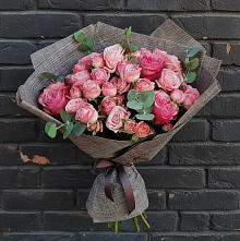 Букет цветов из:  Розы в Раздолье