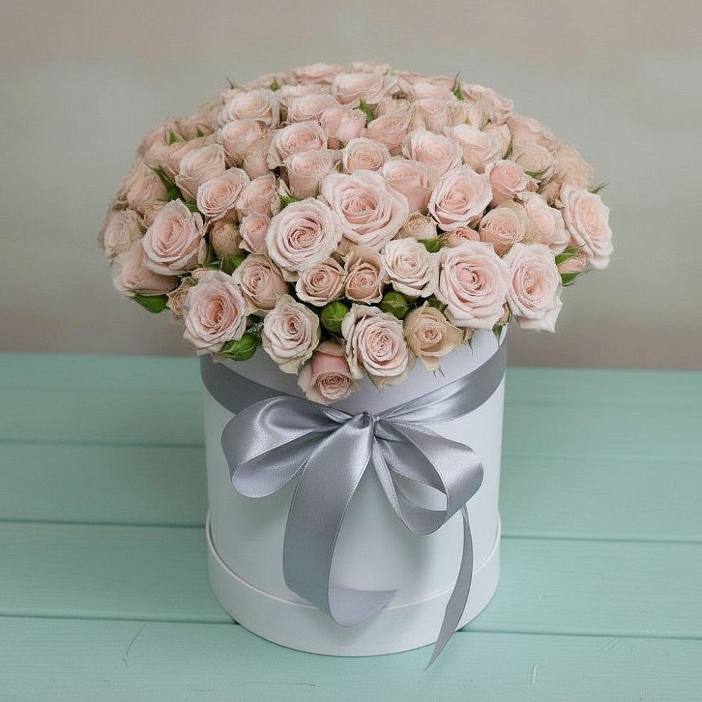 Цветочная композиция из Розы в шляпной коробке в Раздолье